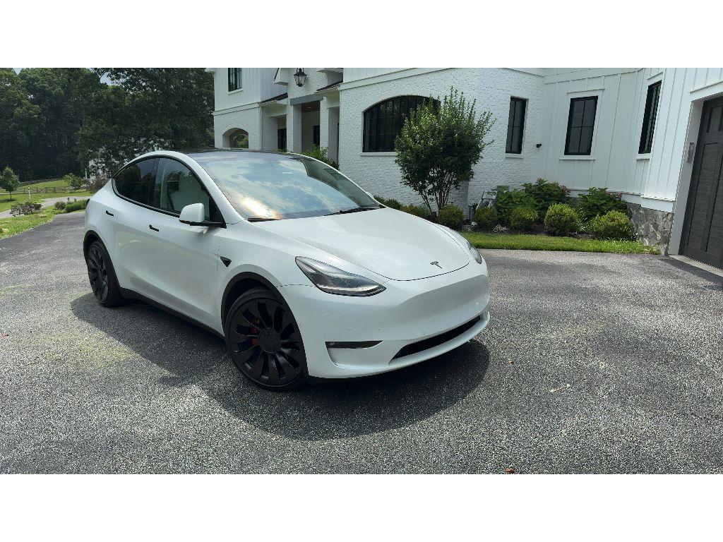 tesla model y 2022 7SAYGDEF1NF372347 image tesla model y 2022 7SAYGDEF1NF372347 image